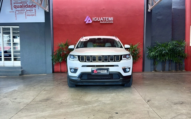 imagem-https://www.socarrao.com.br/sc-vehicle-images-prod/903317/1772746431018-18_053148.jpg