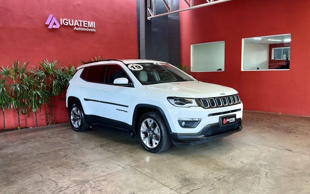 imagem-https://www.socarrao.com.br/sc-vehicle-images-prod/903317/1772746431018-20_053148.jpg