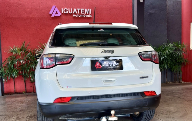imagem-https://www.socarrao.com.br/sc-vehicle-images-prod/903317/1772746431020-3_053148.jpg