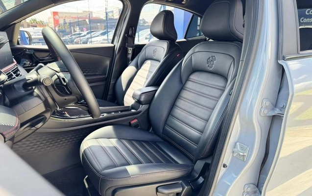 imagem-https://www.socarrao.com.br/sc-vehicle-images-prod/903368/1789388503056-7859053_14_B_7c97c4188e.jpeg