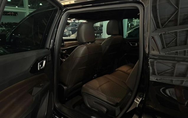imagem-https://www.socarrao.com.br/sc-vehicle-images-prod/904228/1789065885098-7858153_1_B_716674b767.jpeg
