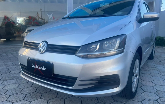 imagem-https://www.socarrao.com.br/sc-vehicle-images-prod/904331/1772800575507-MjI1RDc0MzctRDg4Ri00QTdCLUI3MEEtQzE5QzJCQjlDRkZDLmpwZWc.jpeg