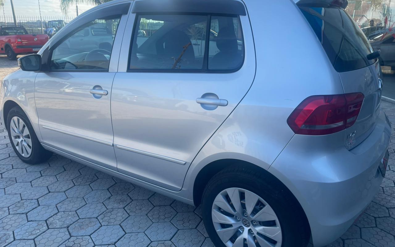 imagem-https://www.socarrao.com.br/sc-vehicle-images-prod/904331/1772800576369-ODIwODdEQ0EtQUI0Mi00MzM4LTlDMzUtOEQyOTY4MDk1MkNGLmpwZWc.jpeg