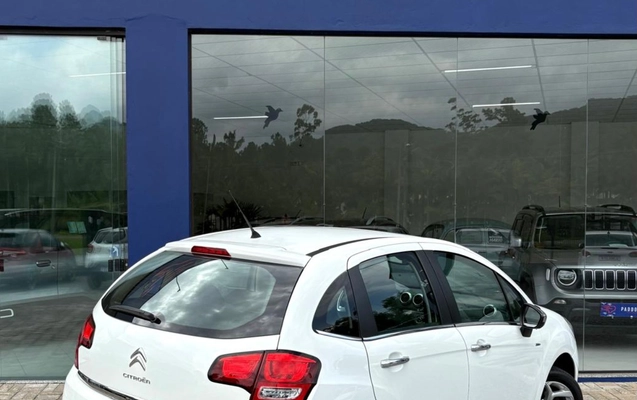 imagem-https://www.socarrao.com.br/sc-vehicle-images-prod/904464/1772801603811-V2hhdHNBcHAgSW1hZ2UgMjAyNi0wMy0wNCBhdCAxNS4xNy40OCAoMykuanBlZw.jpeg