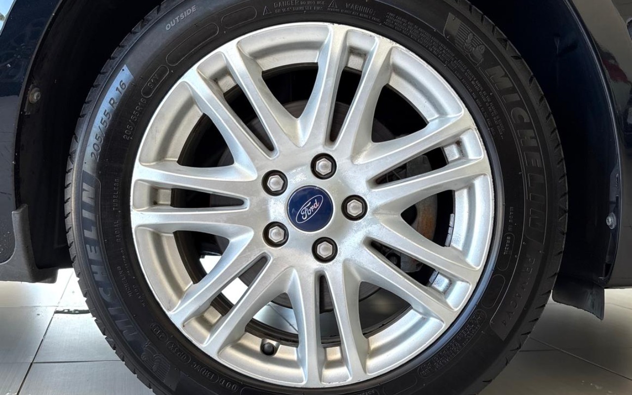 imagem-https://www.socarrao.com.br/sc-vehicle-images-prod/904474/1772801853514-V2hhdHNBcHAgSW1hZ2UgMjAyNi0wMy0wNCBhdCAxNS4xNS4yOC5qcGVn.jpeg