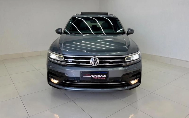 imagem-https://www.socarrao.com.br/sc-vehicle-images-prod/904479/1787764514832-7869276_9_B_0bbeb57006.jpeg