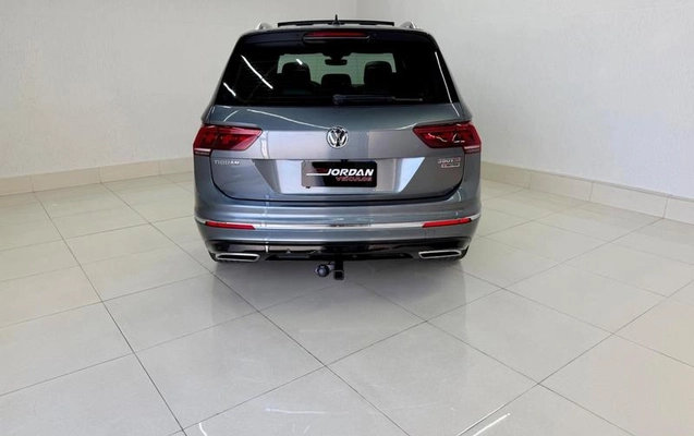 imagem-https://www.socarrao.com.br/sc-vehicle-images-prod/904479/1787764514834-7869276_11_B_2cd5634dc6.jpeg
