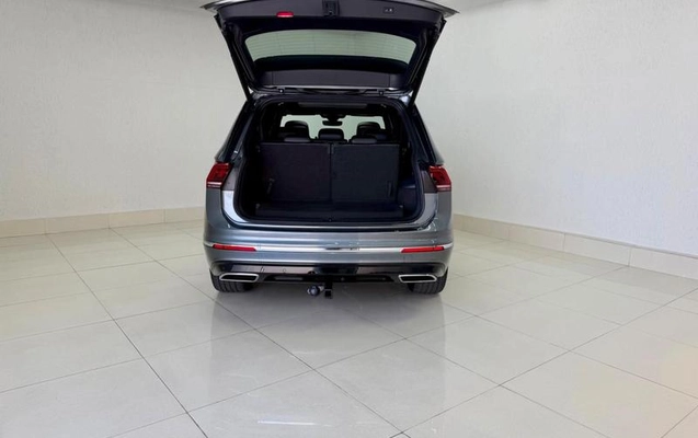 imagem-https://www.socarrao.com.br/sc-vehicle-images-prod/904479/1787764514839-7869276_15_B_cd6fe46555.jpeg