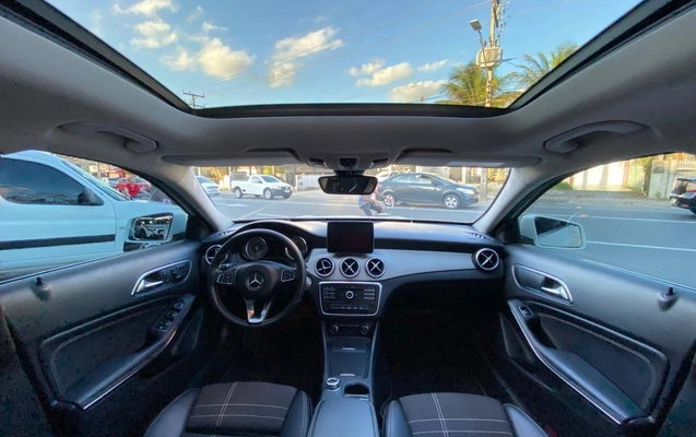 imagem-https://www.socarrao.com.br/sc-vehicle-images-prod/904562/1772803799153-1f741991ef9248a182668923f183e85f_1760723080837.jpeg