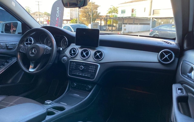 imagem-https://www.socarrao.com.br/sc-vehicle-images-prod/904562/1772803799154-ed9f444f2a754da5a8722af62678f275_1760723080834.jpeg