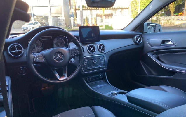 imagem-https://www.socarrao.com.br/sc-vehicle-images-prod/904562/1772803799157-636d3ce16b56444e8134130d76d0eee9_1760723080869.jpeg