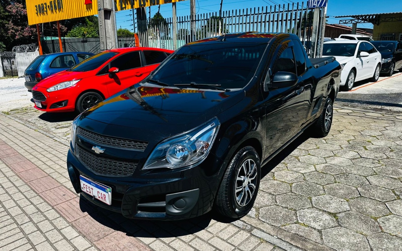 Chevrolet Montana LS 1.4 ECONOFLEX 8V 2p na cor Preto em Pinhais / PR - 904570