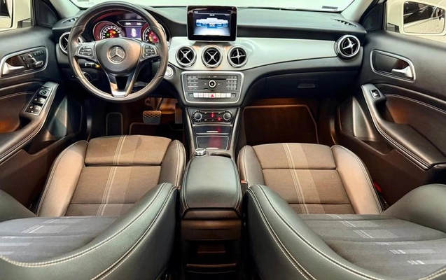 imagem-https://www.socarrao.com.br/sc-vehicle-images-prod/904671/1793223021591-7869656_12_B_4bfaaa029f.jpeg