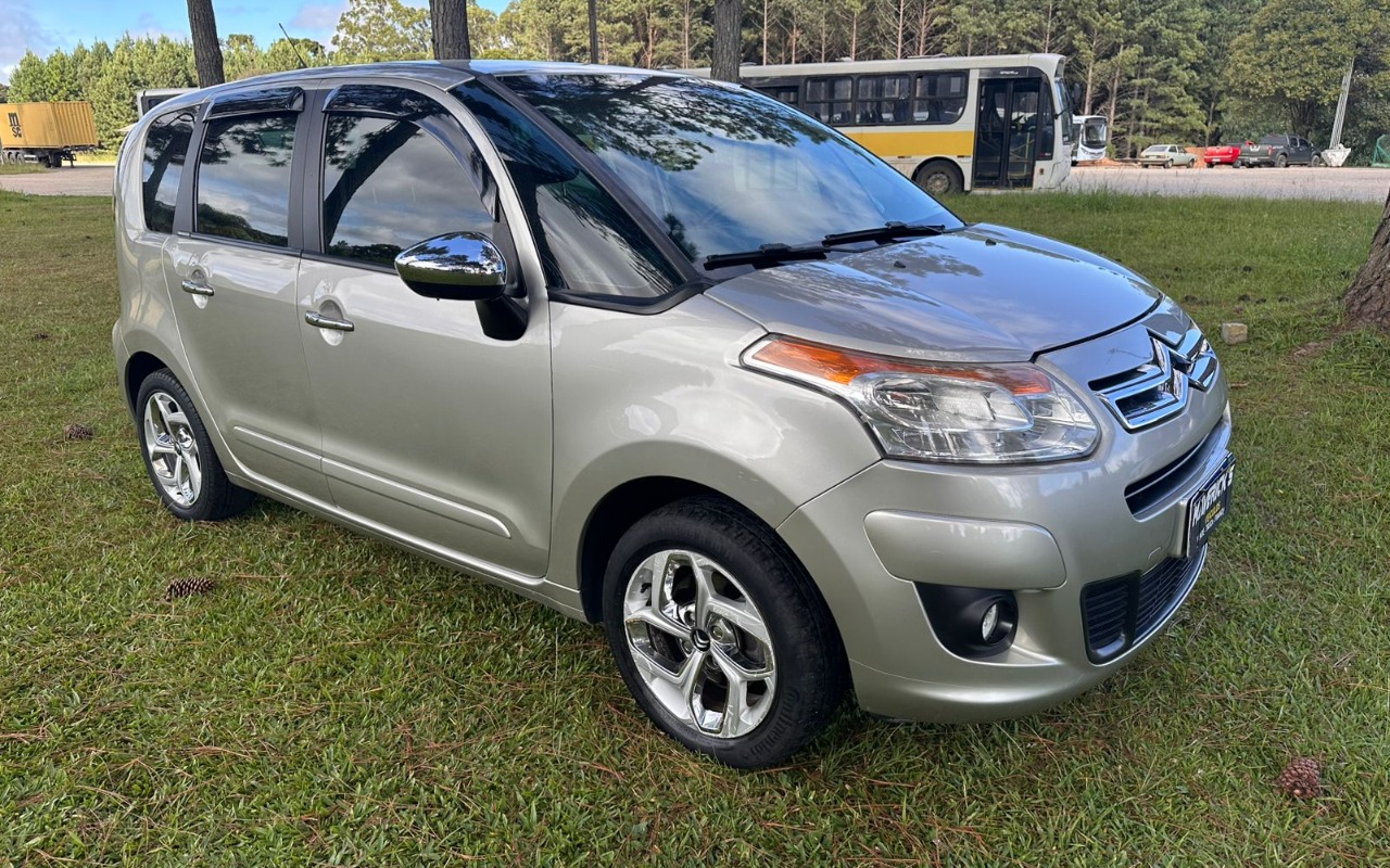 Citroën C3 Picasso Excl. 1.6 Flex 16V 5p Aut. na cor Prata em Agudos do Sul / PR - 904842