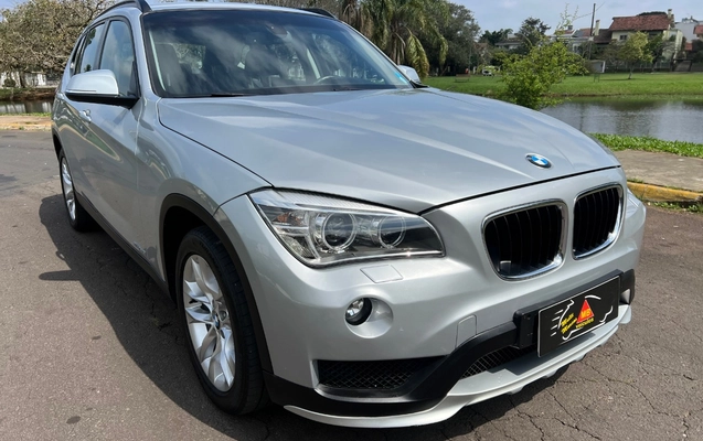 imagem-https://www.socarrao.com.br/sc-vehicle-images-prod/904934/1772809109697-SU1HXzg4OTUuanBlZw.jpeg