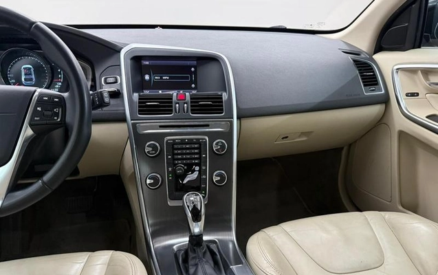 imagem-https://www.socarrao.com.br/sc-vehicle-images-prod/904998/1788270484093-7848451_3_B_3c9e713dde.jpeg