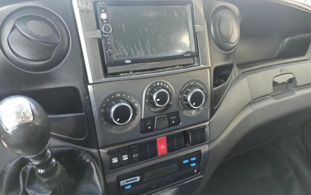 imagem-https://www.socarrao.com.br/sc-vehicle-images-prod/905033/1790352741822-7870274_8_B_b5cb2b5207.jpeg