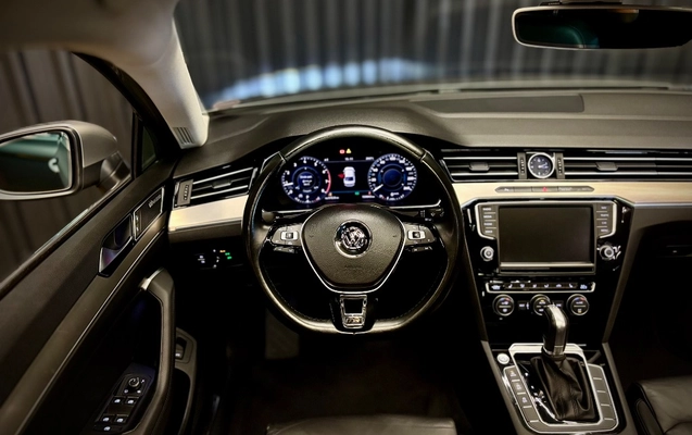 imagem-https://www.socarrao.com.br/sc-vehicle-images-prod/905118/1789389086314-gb-978e79a.jpeg