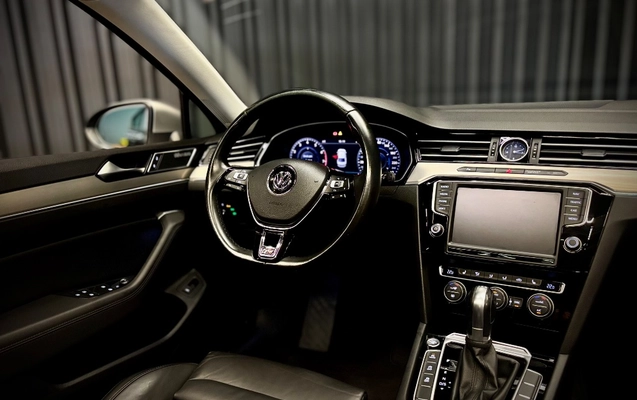 imagem-https://www.socarrao.com.br/sc-vehicle-images-prod/905118/1789389086316-gb-4d5cb35.jpeg