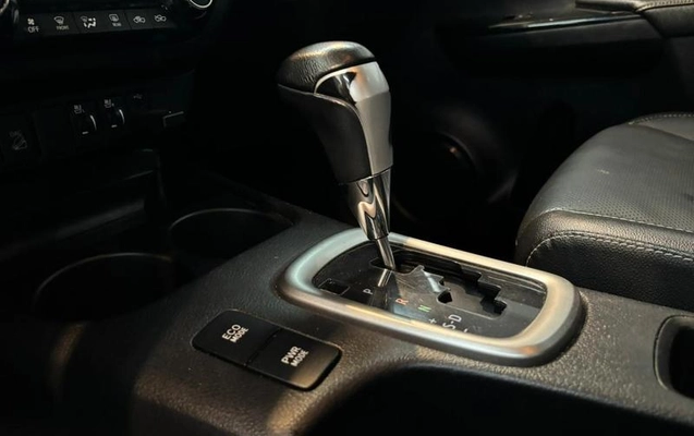 imagem-https://www.socarrao.com.br/sc-vehicle-images-prod/905230/1789494085378-7870386_0_B_517589dc42.jpeg