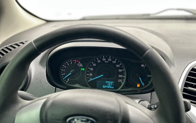 imagem-https://www.socarrao.com.br/sc-vehicle-images-prod/905559/1773751661350-1ad1d3e34cc14c61b8f05026e34e77b7_1773751616181.jpeg