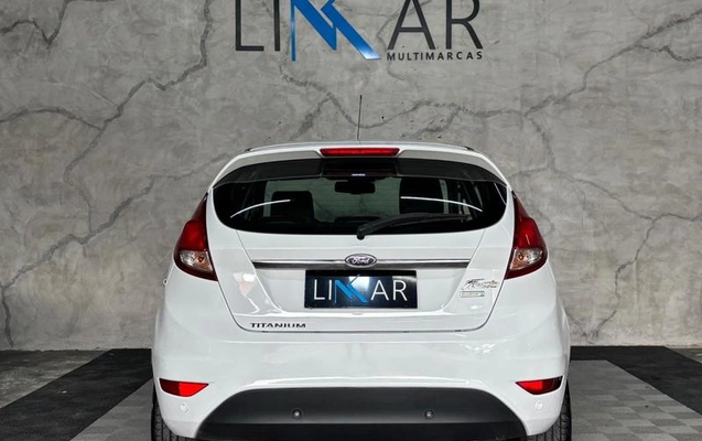 imagem-https://www.socarrao.com.br/sc-vehicle-images-prod/905629/1787344988619-6899809_6_B_bf9263d705.jpeg