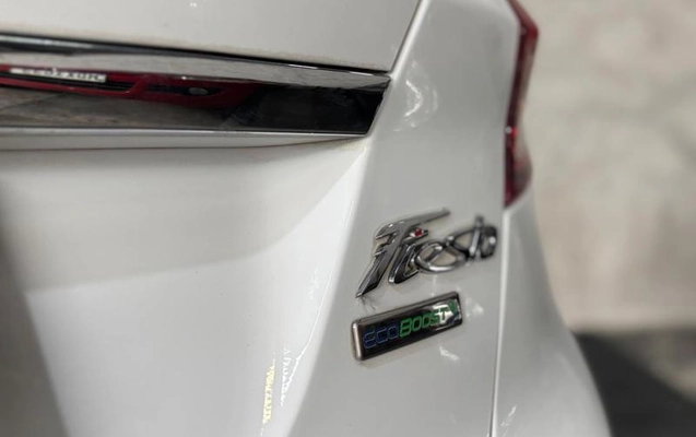 imagem-https://www.socarrao.com.br/sc-vehicle-images-prod/905629/1787344988620-6899809_7_B_ba8b45a37c.jpeg