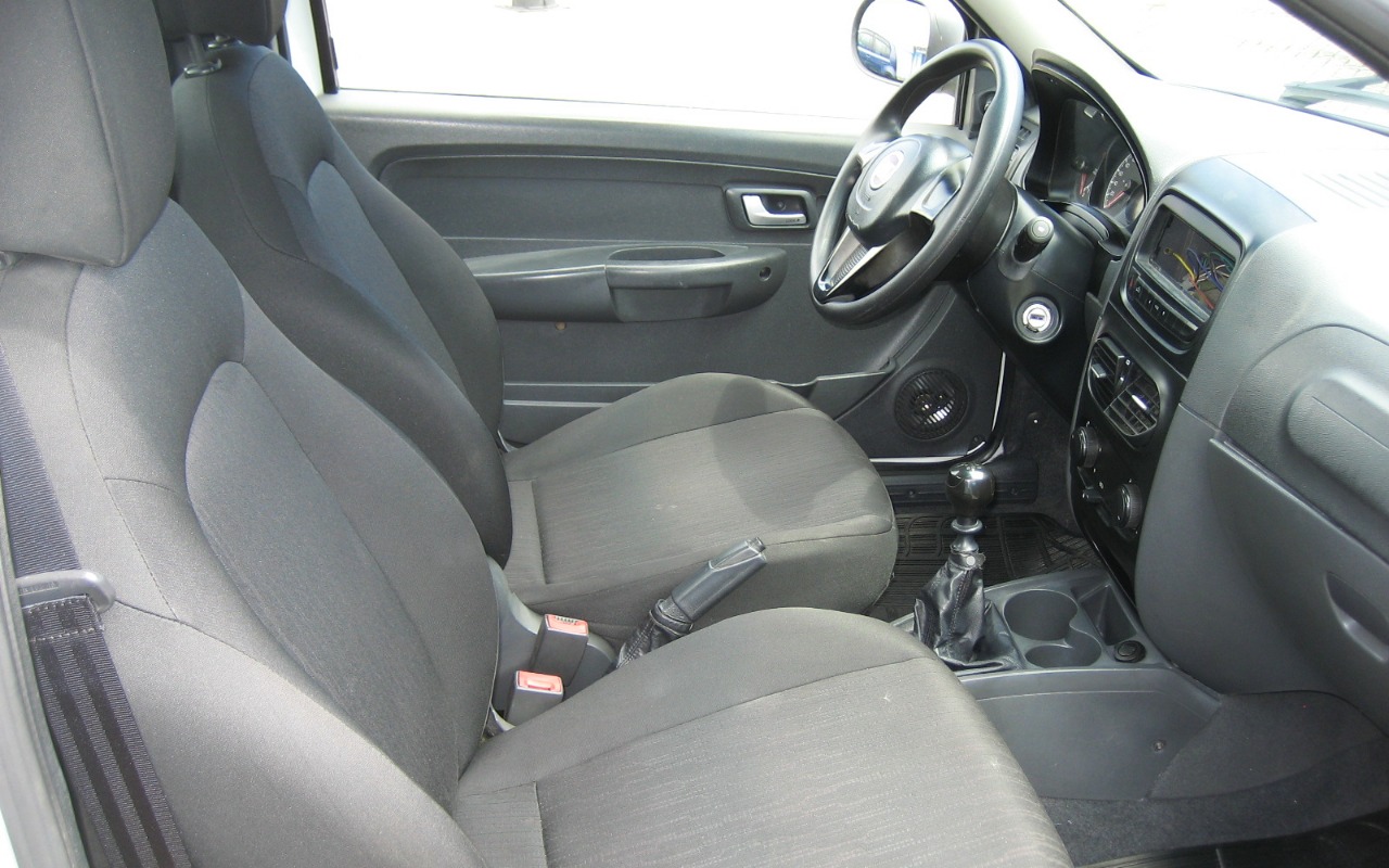 imagem-https://www.socarrao.com.br/sc-vehicle-images-prod/905649/1772825087123-SU1HXzE3NTkuSlBH.JPG