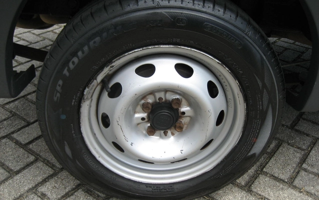 imagem-https://www.socarrao.com.br/sc-vehicle-images-prod/905649/1772825087633-SU1HXzE3NjIuSlBH.JPG