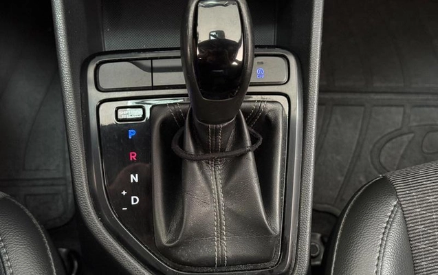 imagem-https://www.socarrao.com.br/sc-vehicle-images-prod/905662/1782848629129-7868468_9_B_2aca96d180.jpeg