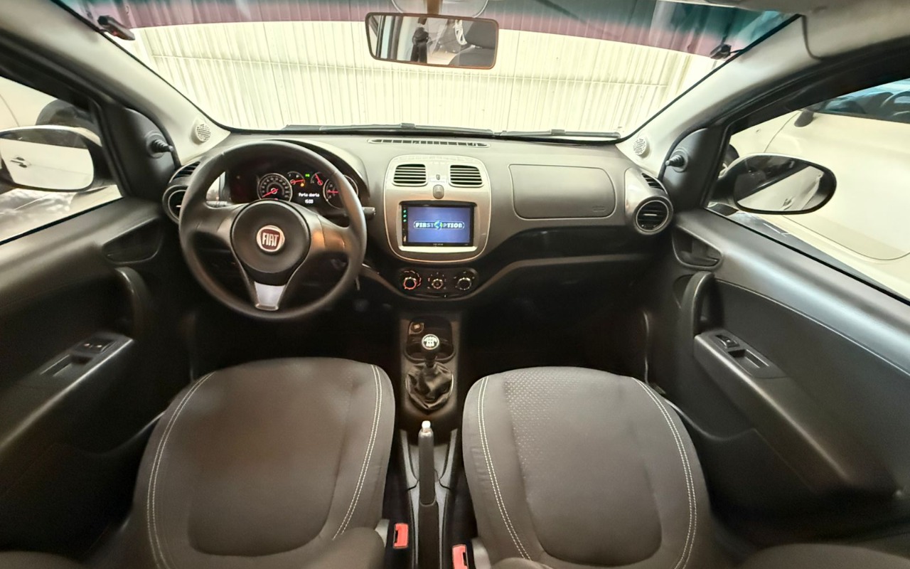 imagem-https://www.socarrao.com.br/sc-vehicle-images-prod/905728/1772826508836-V2hhdHNBcHAgSW1hZ2UgMjAyNi0wMy0wNiBhdCAxNS4wNC41Ni5qcGVn.jpeg