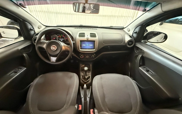 imagem-https://www.socarrao.com.br/sc-vehicle-images-prod/905728/1772826508836-V2hhdHNBcHAgSW1hZ2UgMjAyNi0wMy0wNiBhdCAxNS4wNC41Ni5qcGVn.jpeg