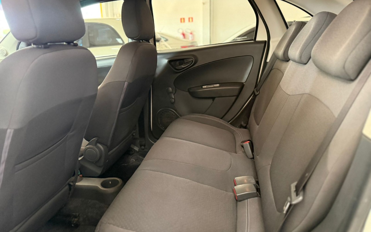 imagem-https://www.socarrao.com.br/sc-vehicle-images-prod/905728/1772826509047-V2hhdHNBcHAgSW1hZ2UgMjAyNi0wMy0wNiBhdCAxNS4wNC41Ny5qcGVn.jpeg