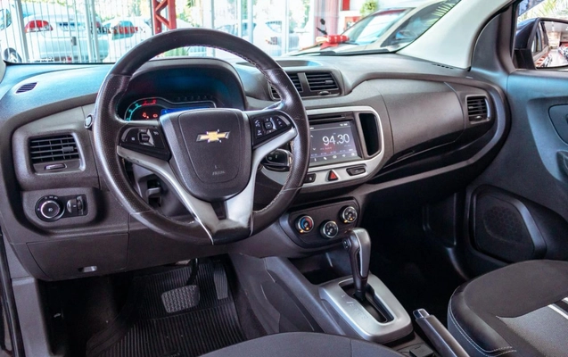 imagem-https://www.socarrao.com.br/sc-vehicle-images-prod/905775/1772827465970-6LVjT2nJ1l1mk82LTPUZTS6tGZBNQwyE.jpg