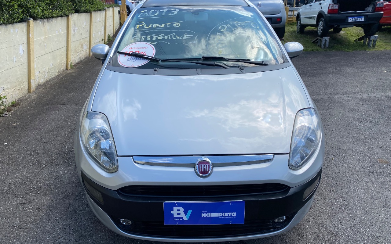 imagem-https://www.socarrao.com.br/sc-vehicle-images-prod/906075/1789584767839-SU1HXzEyNjUuanBlZw.jpeg