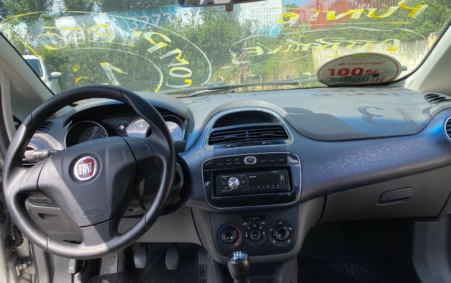 imagem-https://www.socarrao.com.br/sc-vehicle-images-prod/906075/1789584768734-SU1HXzEyNzUuanBlZw.jpeg