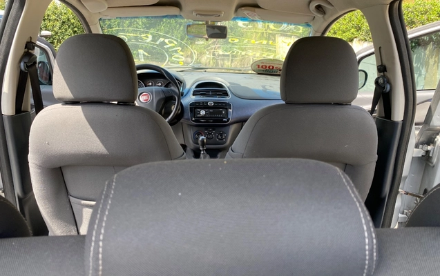 imagem-https://www.socarrao.com.br/sc-vehicle-images-prod/906075/1789584768822-SU1HXzEyNzYuanBlZw.jpeg
