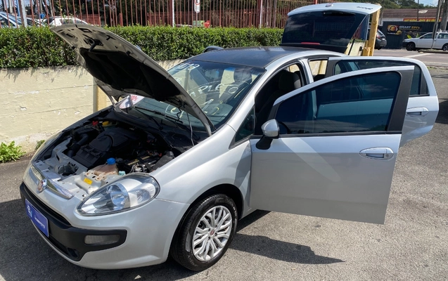 imagem-https://www.socarrao.com.br/sc-vehicle-images-prod/906075/1789584769252-SU1HXzEyODEuanBlZw.jpeg