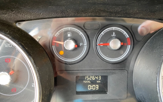 imagem-https://www.socarrao.com.br/sc-vehicle-images-prod/906075/1789584769404-SU1HXzEyODMuanBlZw.jpeg