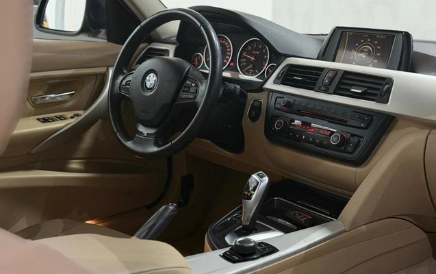 imagem-https://www.socarrao.com.br/sc-vehicle-images-prod/906097/1774013031686-7872475_8_B_b4c289e3bc.jpeg