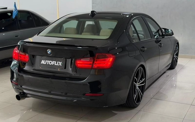 imagem-https://www.socarrao.com.br/sc-vehicle-images-prod/906097/1774013031694-7872475_12_B_d3473f994d.jpeg