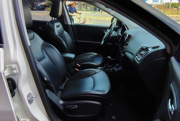 imagem-https://www.socarrao.com.br/sc-vehicle-images-prod/906924/1779452444721-7872719_2_B_a5cfc54769.jpeg