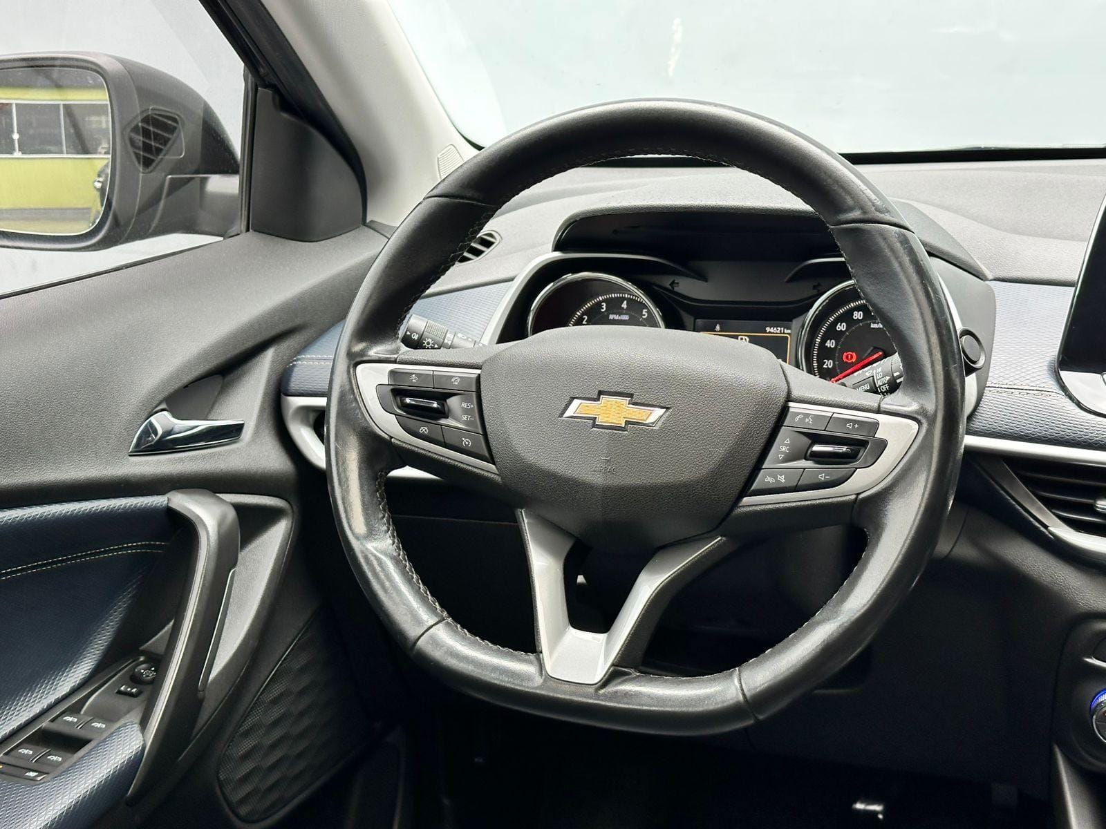 imagem-https://www.socarrao.com.br/sc-vehicle-images-prod/9071/1769987856571-7101430OR_1764686890_96_410.jpg