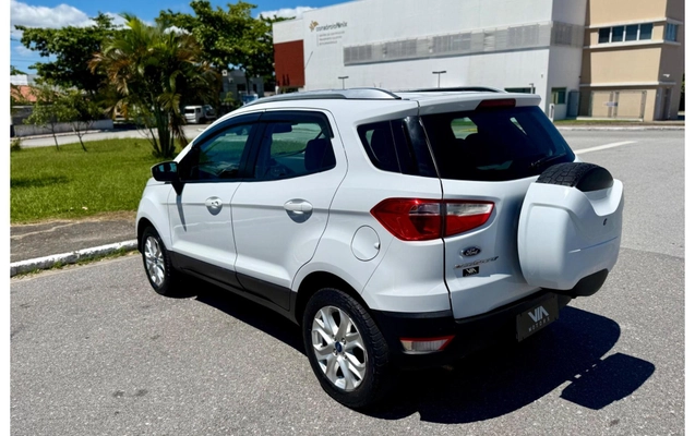 imagem-https://www.socarrao.com.br/sc-vehicle-images-prod/907155/1772940815693-6bf18708421942e1833c64c583e42e57_1772843369279.jpeg