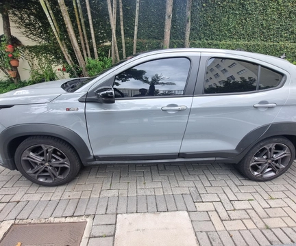 Fiat Fastback 2023 Cinza — foto 1 de 3