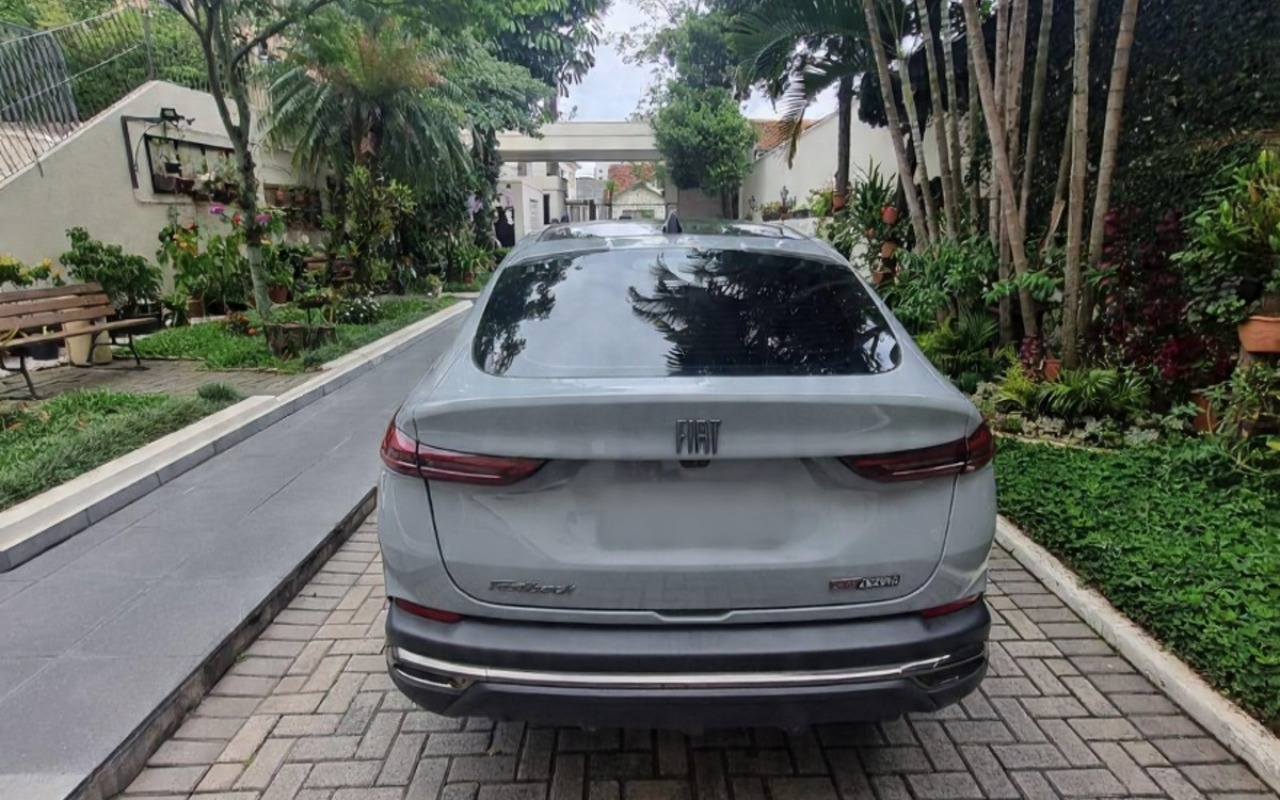 imagem-https://www.socarrao.com.br/sc-vehicle-images-prod/907308/1772889131471-V2hhdHNBcHAgSW1hZ2UgMjAyNi0wMS0yMSBhdCAyMy4wMy4xNi5qcGVn.jpeg