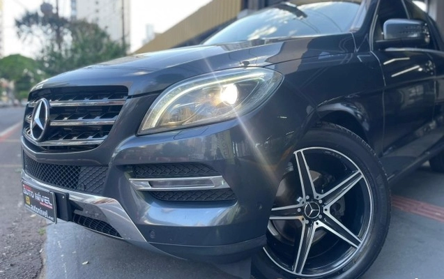 imagem-https://www.socarrao.com.br/sc-vehicle-images-prod/907408/1774209885255-640_480_mercedes-benz-classe-ml-ml-350-sport-4matic-3-0-bluetec-14-14-9283c1-13.jpg