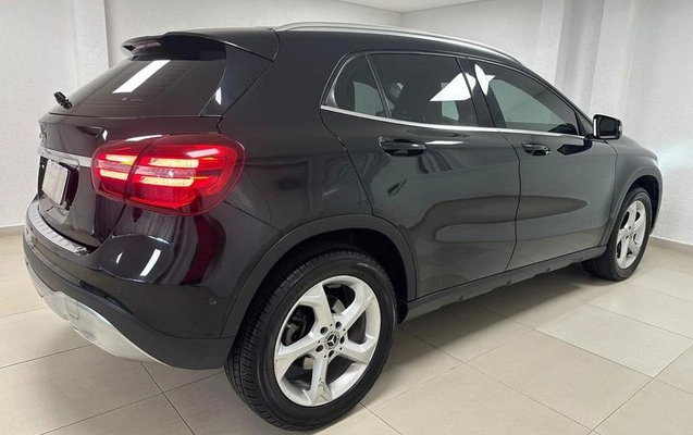imagem-https://www.socarrao.com.br/sc-vehicle-images-prod/907418/1787603389553-7574266_5_B_86d49aa9e7.jpeg