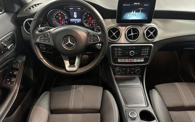 imagem-https://www.socarrao.com.br/sc-vehicle-images-prod/907418/1787603389560-7574266_13_B_9def816dbe.jpeg