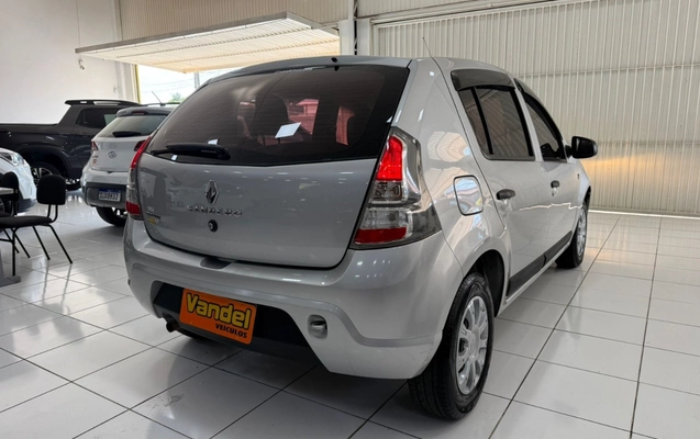 imagem-https://www.socarrao.com.br/sc-vehicle-images-prod/907431/1772889314683-V2hhdHNBcHAgSW1hZ2UgMjAyNi0wMy0wNiBhdCAxNS41MS4yNSAoMikuanBlZw.jpeg